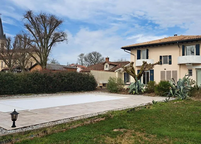 بيت للعطل Casa Enolla *